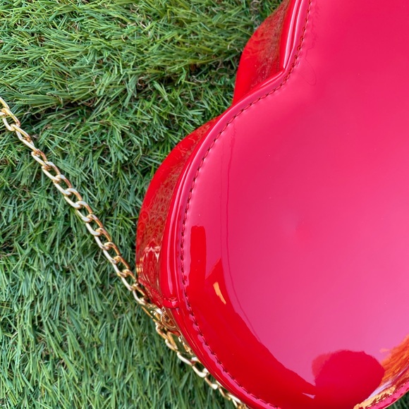 Cherry Purse 🍒 - Picture 6 of 15